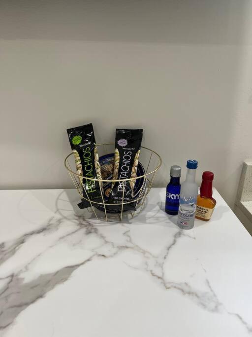Stunning Deluxe Studio Hialeah Ngoại thất bức ảnh