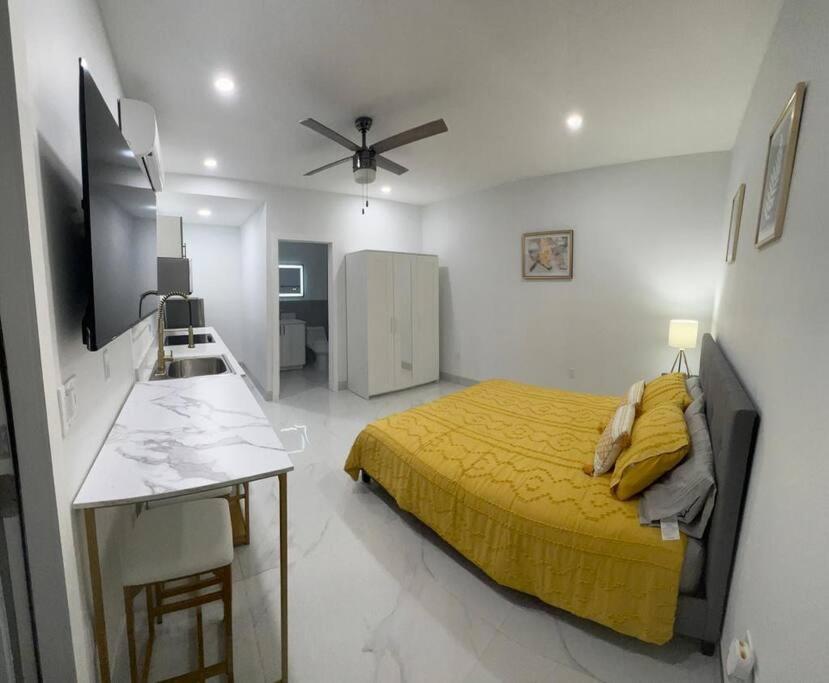 Stunning Deluxe Studio Hialeah Ngoại thất bức ảnh