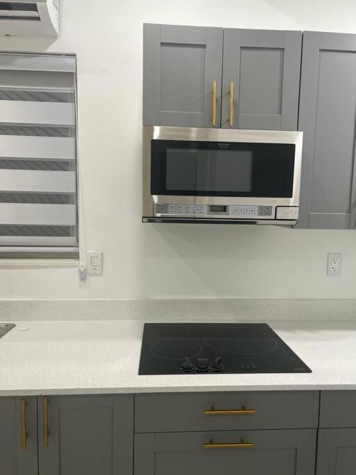Stunning Deluxe Studio Hialeah Ngoại thất bức ảnh